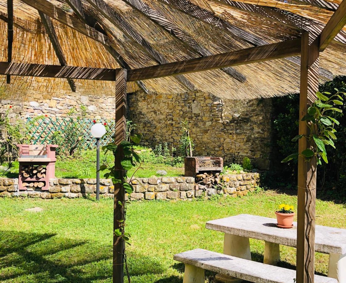 La Vecchia Canonica Fivizzano Buitenkant foto